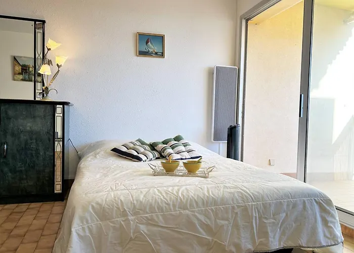 2 Pieces, 4 Couchages - Terrasse, Parking, Proche - - Fr-1-251-543